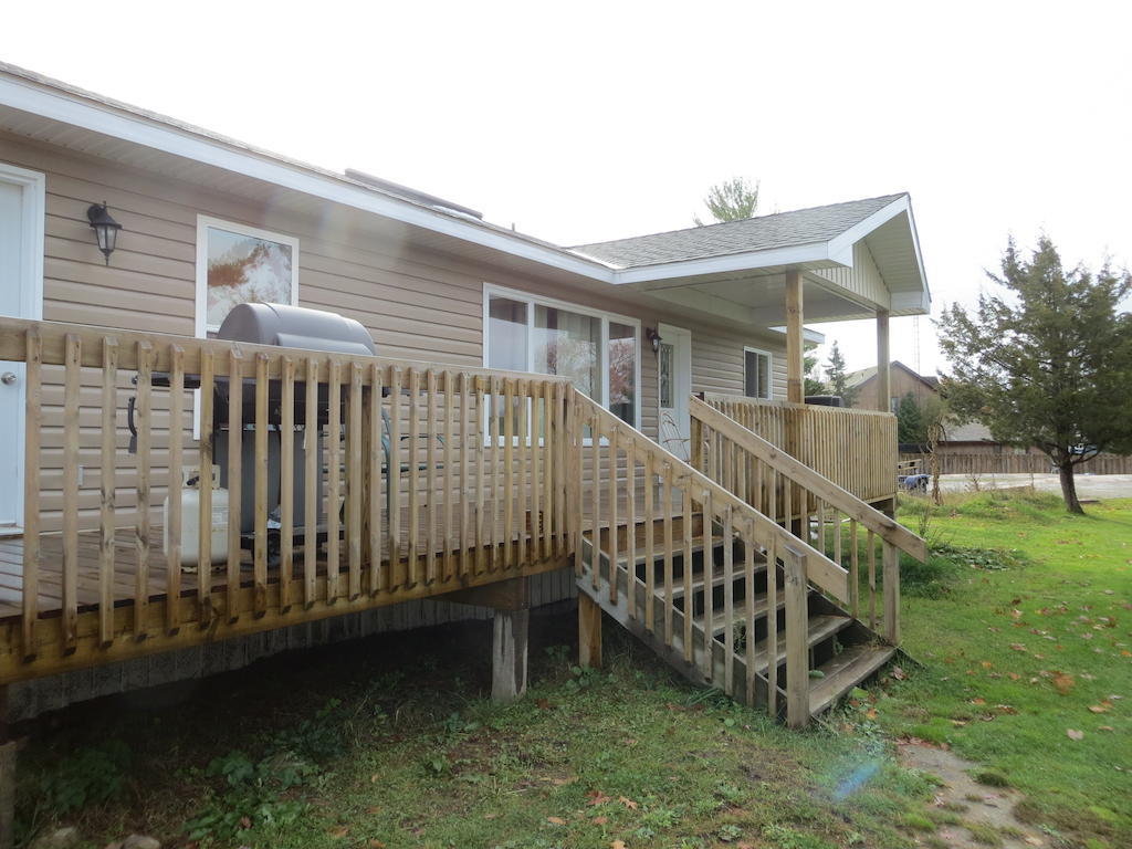 Halls Cottages Honey Harbor Rum bild
